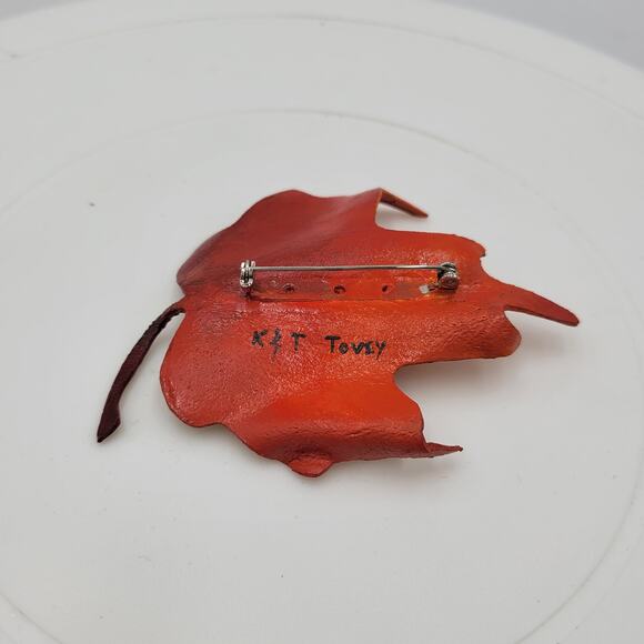 Vintage K & T Tovey Maple Tree Leaf Brooch/Pin Red Orange Autumn Fall Fashion - Picture 16 of 16